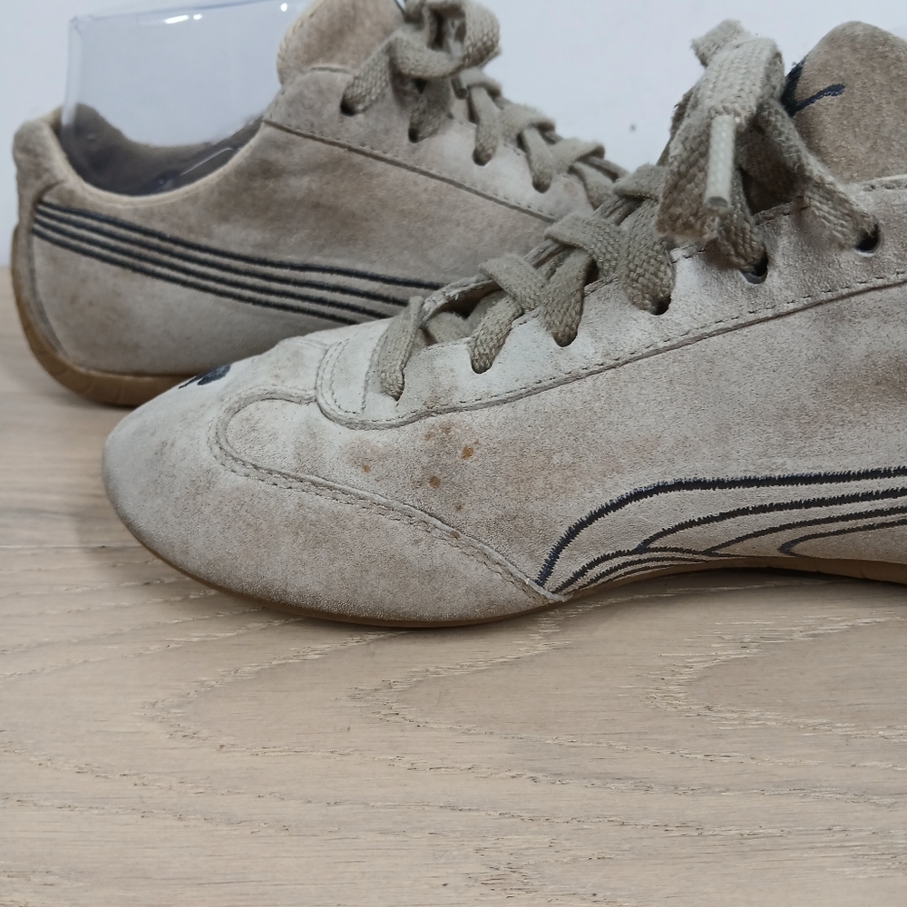 Vintage Puma Beige Suede Lace-Up Low Profile Indoor Training Sneakers 272 - Picture 4 of 12